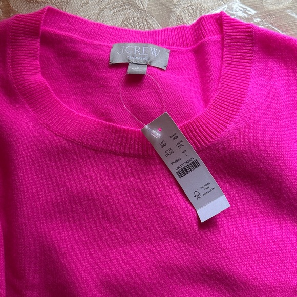J. Crew Cashmere Vibrant Pink Crew Neck Sweater Short sleeves - Picture 4 of 6
